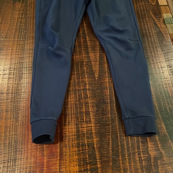 COPY - Gym shark joggers - Picture 2 of 6